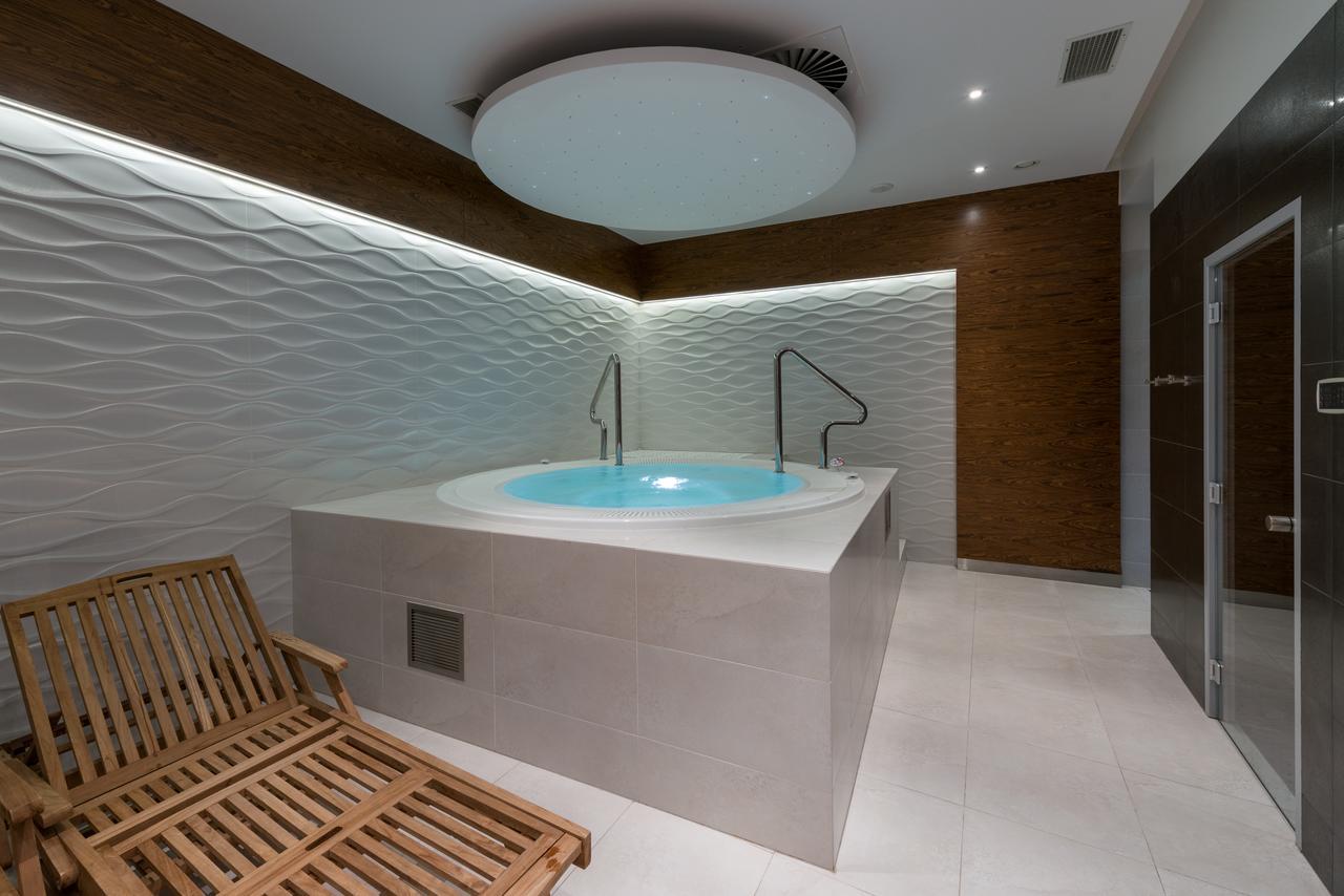 Waterlane Pool & Gym Apartments Гданск Екстериор снимка